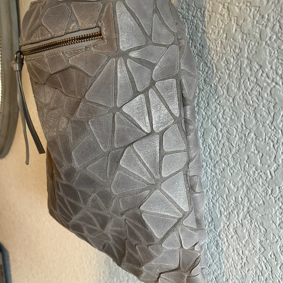 Joy Susan Grey Leather Geo Hobo. - Picture 5 of 15
